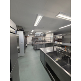 サーモンプラザ厨房1