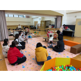 図書館職員さんの読み聞かせ